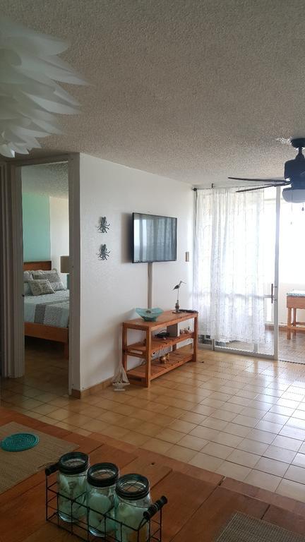 Beach Front Apartment In Luquillo Kültér fotó