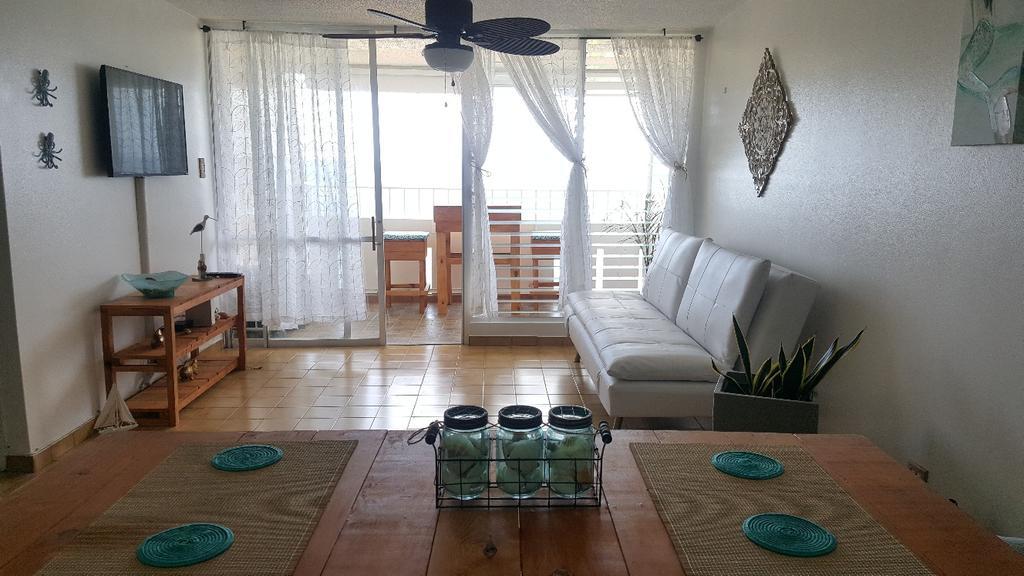 Beach Front Apartment In Luquillo Kültér fotó